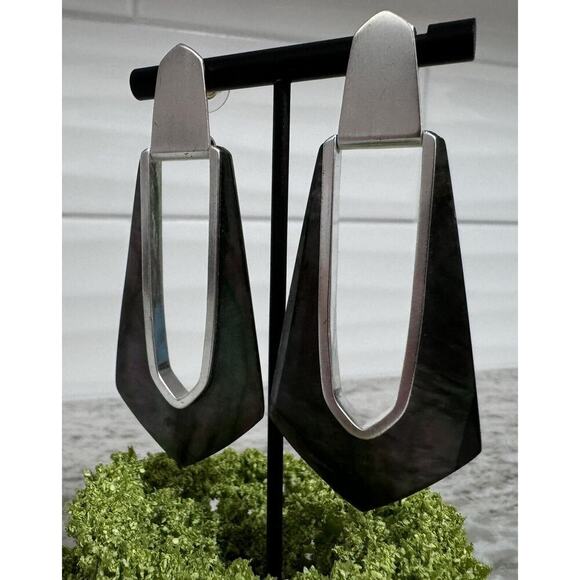 Kendra Scott Silver Abalone Long Abstract Dangle Drop Earrings - Picture 3 of 6